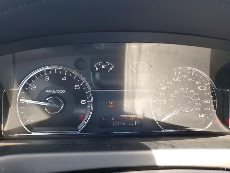 2009 Lincoln Mks მანქანა იყიდება აუქციონზე, vin: 1LNHM93R39G623408, აუქციონის ნომერი: 63033246