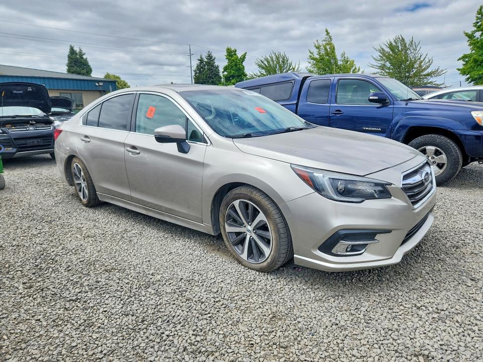 Продаж на аукціоні авто 2018 Subaru Legacy, vin: 4S3BNAN68J3024964, номер лоту: 85449715