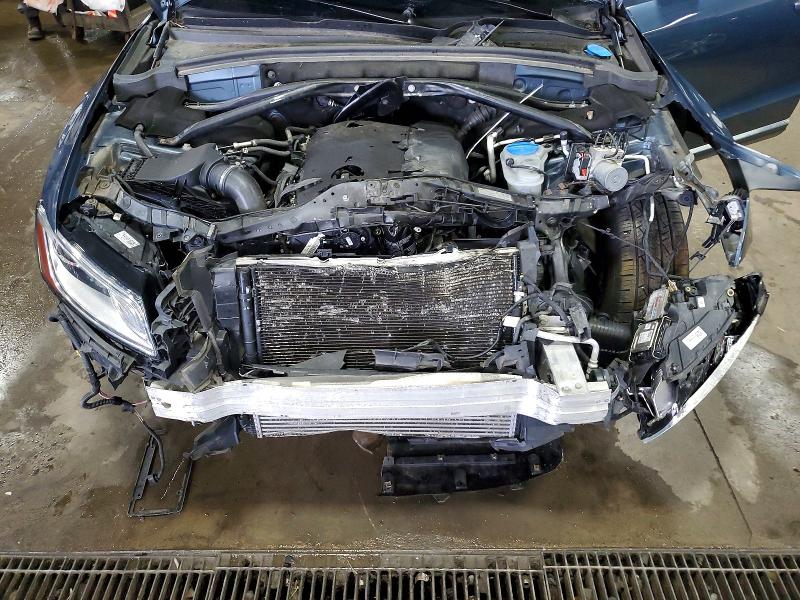 Продажа на аукционе авто 2015 Audi Q5, vin: WA1LFAFP9FA081258, номер лота: 61563176