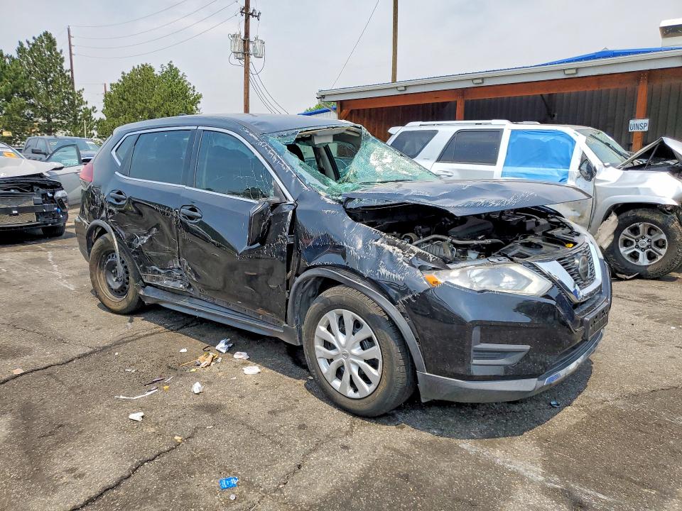 60063996 :رقم المزاد ، KNMAT2MT9JP615053 vin ، 2018 Nissan Rogue مزاد بيع