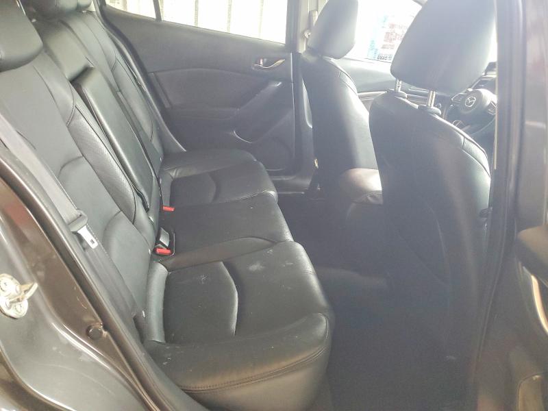 Продаж на аукціоні авто 2018 Mazda 3, vin: 3MZBN1W36JM235144, номер лоту: 62039386