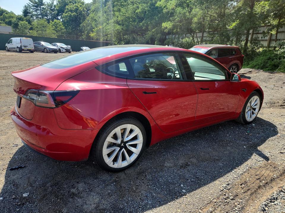 60953616 :رقم المزاد ، 5YJ3E1EA5NF187783 vin ، 2022 Tesla Model 3 مزاد بيع