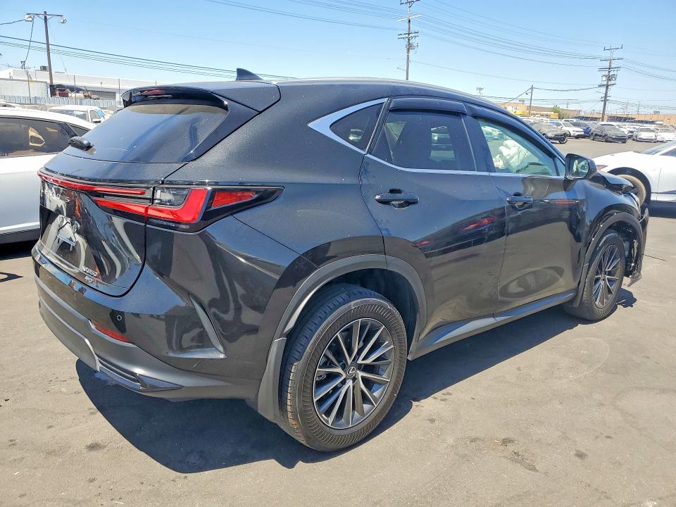 2025 Lexus Nx მანქანა იყიდება აუქციონზე, vin: 2T2GGCEZ4SC072195, აუქციონის ნომერი: 60042336