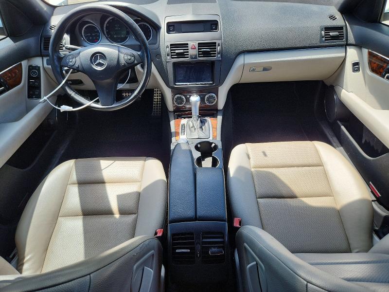 61899896 :رقم المزاد ، WDDGF8BBXAF451256 vin ، 2010 Mercedes-benz C مزاد بيع