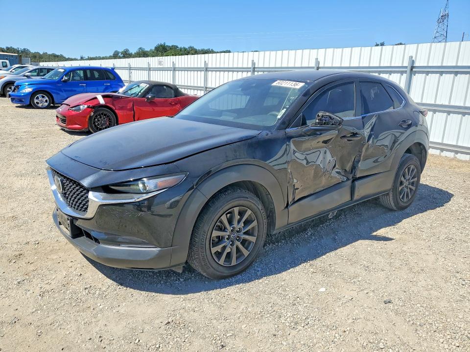 60211136 :رقم المزاد ، 3MVDMBAL2NM405533 vin ، 2022 Mazda Cx-30 مزاد بيع