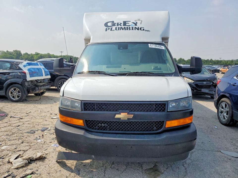 61188406 :رقم المزاد ، 1GB0GSF75M1310743 vin ، 2021 Chevrolet Express G3500 مزاد بيع