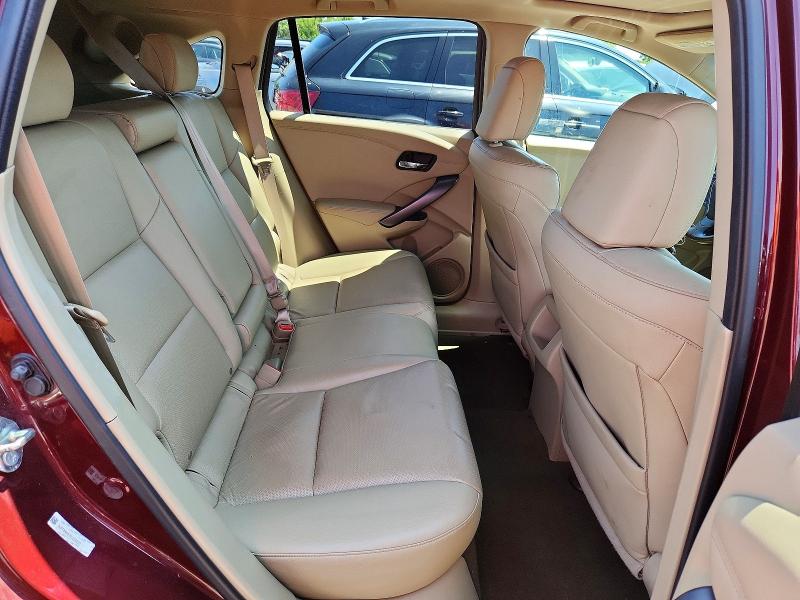 62609176 :رقم المزاد ، 5J8TB4H57FL024027 vin ، 2015 Acura Rdx مزاد بيع
