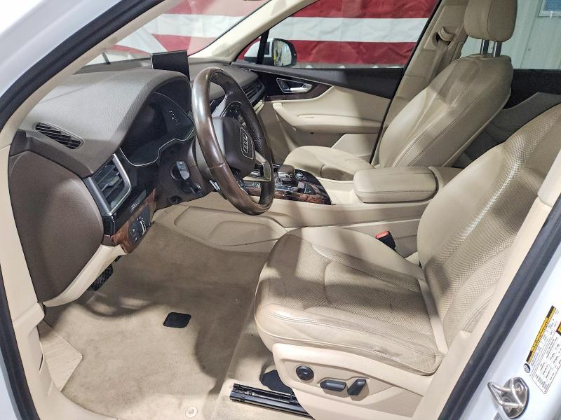 Продажа на аукционе авто 2017 Audi Q7, vin: WA1LAAF79HD015454, номер лота: 63239606