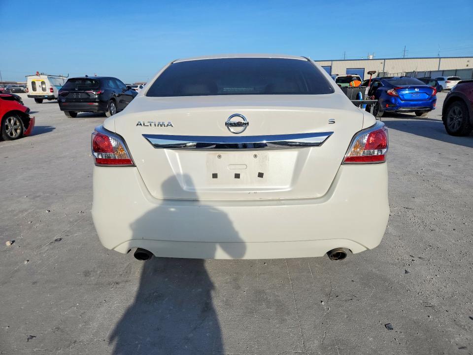 59145826 :رقم المزاد ، 1N4AL3AP9FC272617 vin ، 2015 Nissan Altima مزاد بيع