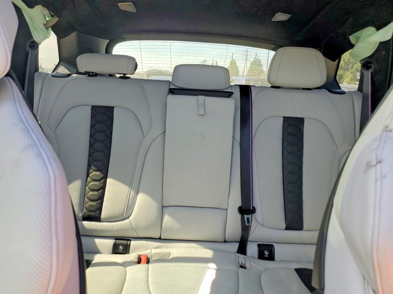 62691276 :رقم المزاد ، 5YM13ET00T9051896 vin ، 2026 Bmw X5 مزاد بيع