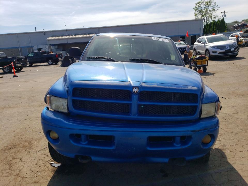 2001 Dodge Ram 1500 მანქანა იყიდება აუქციონზე, vin: 3B7HF13Y11G209706, აუქციონის ნომერი: 61507026