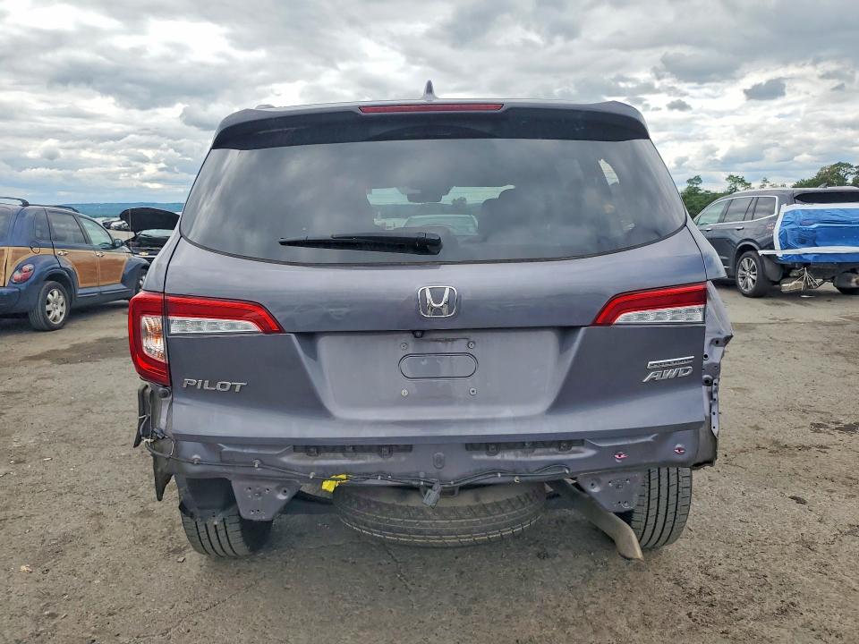 63023476 :رقم المزاد ، 5FNYF6H25NB015838 vin ، 2022 Honda Pilot مزاد بيع