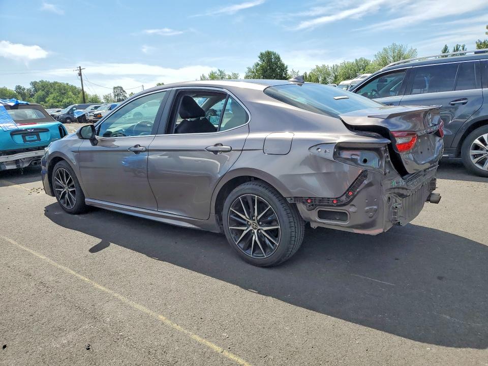 Продаж на аукціоні авто 2022 Toyota Camry, vin: 4T1G11AK6NU039656, номер лоту: 59716916