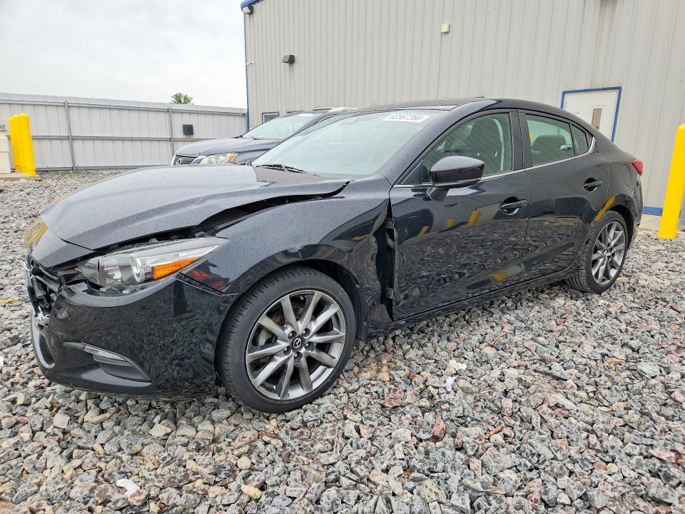 Продажа на аукционе авто 2018 Mazda 3, vin: 3MZBN1V3XJM239764, номер лота: 63567266