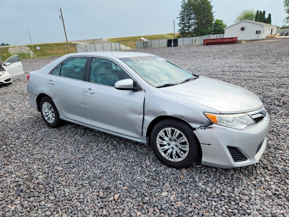 2014 Toyota Camry მანქანა იყიდება აუქციონზე, vin: 4T4BF1FK8ER393429, აუქციონის ნომერი: 61483496