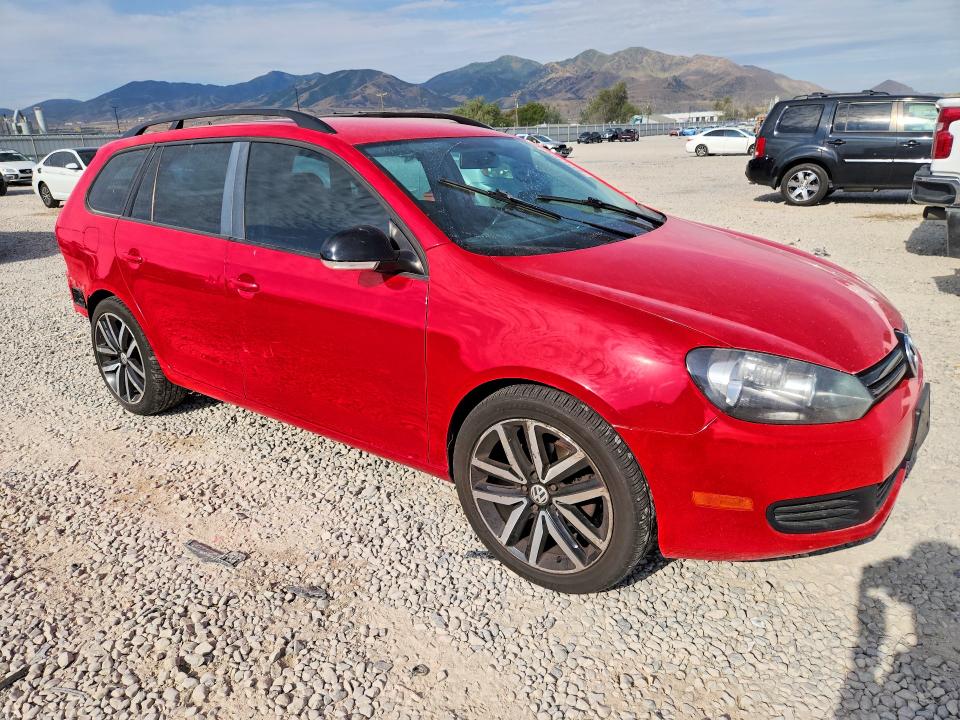 60717506 :رقم المزاد ، 3VWPX7AJ2EM608677 vin ، 2014 Volkswagen Jetta مزاد بيع