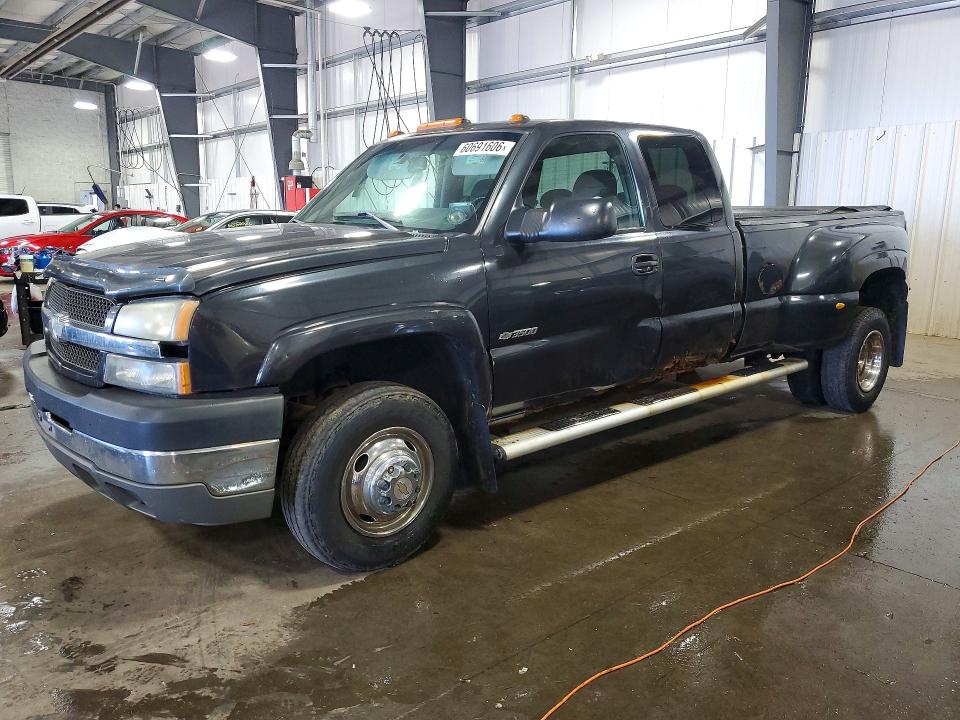 2004 Chevrolet Silverado მანქანა იყიდება აუქციონზე, vin: 1GCJK39U14E247008, აუქციონის ნომერი: 60691606