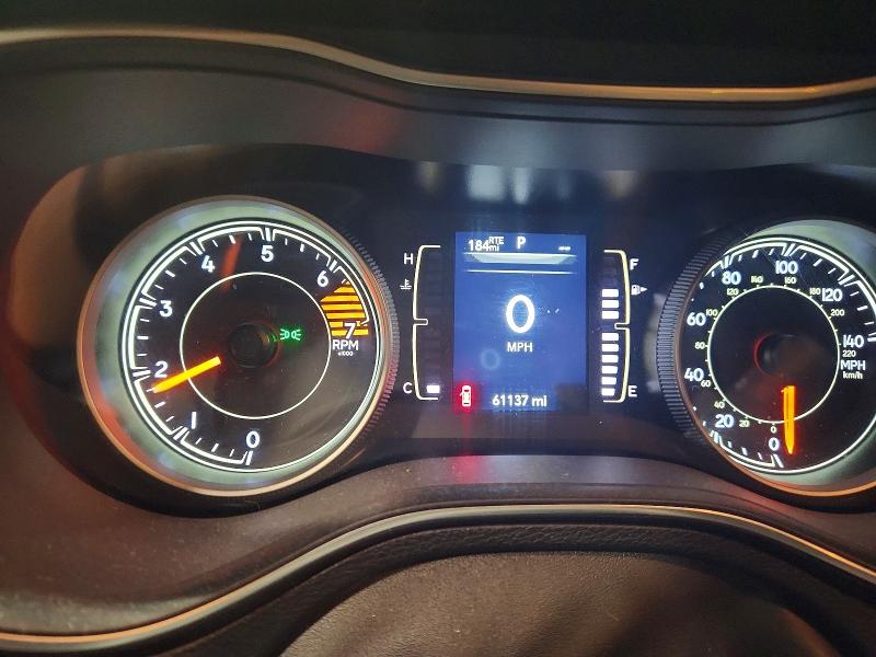 62860736 :رقم المزاد ، 1C4PJMLBXKD124403 vin ، 2019 Jeep Cherokee مزاد بيع