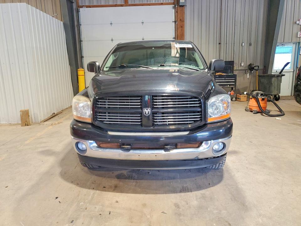 60956966 :رقم المزاد ، 1D7HU16NX6J118212 vin ، 2006 Dodge Ram 1500 مزاد بيع