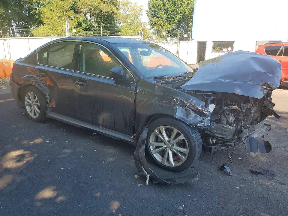 61995416 :رقم المزاد ، 4S3BMBJ68D3026541 vin ، 2013 Subaru Legacy مزاد بيع