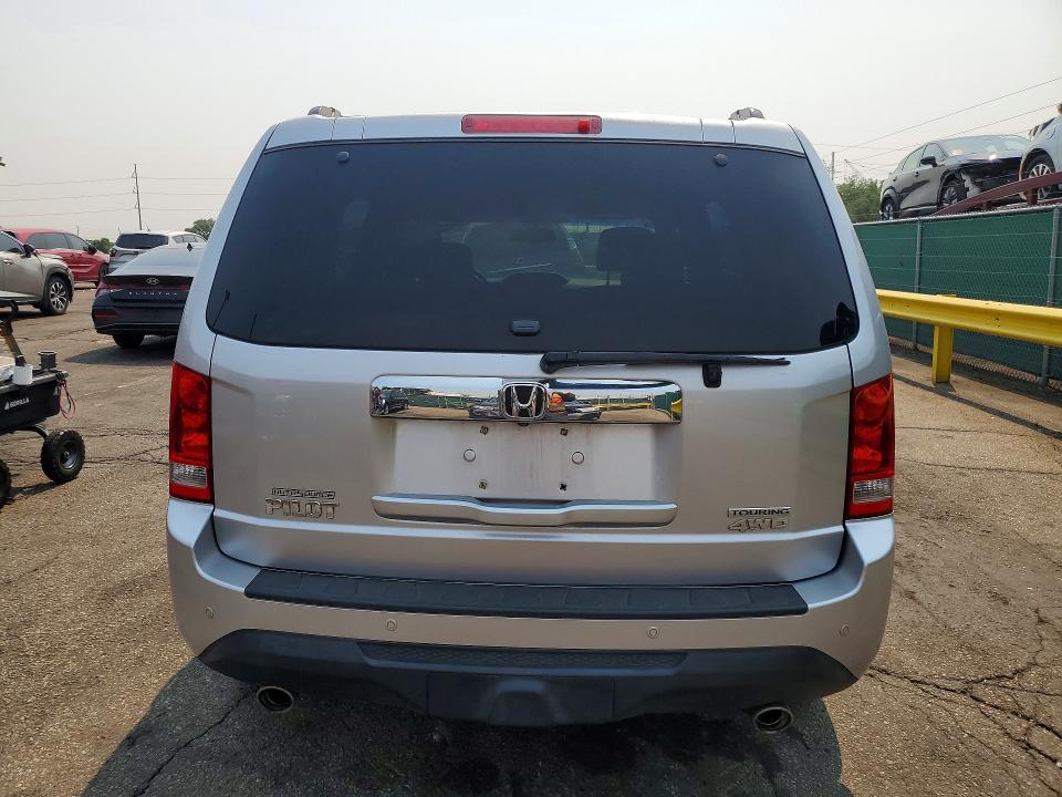 60428106 :رقم المزاد ، 5FNYF4H9XDB070592 vin ، 2013 Honda Pilot مزاد بيع