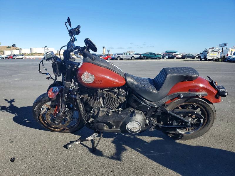 61637876 :رقم المزاد ، 1HD1YXZ2XRB012540 vin ، 2024 Harley-davidson Fxlrst مزاد بيع