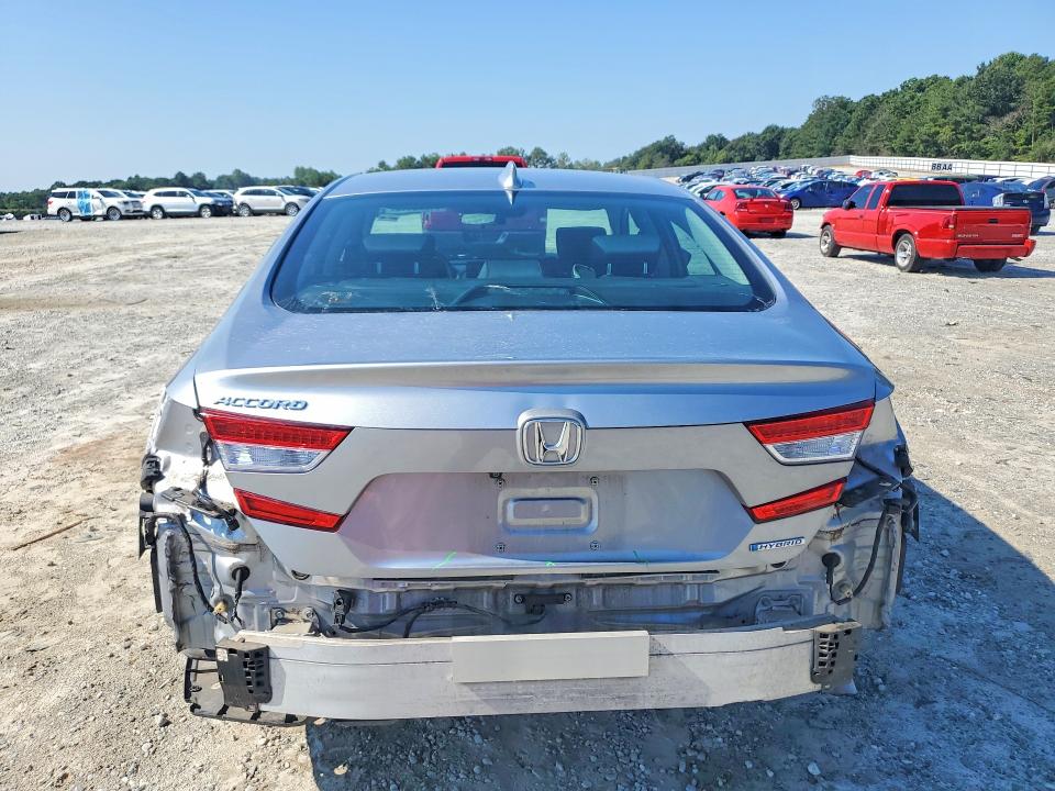 61500116 :رقم المزاد ، 1HGCV3F48KA009215 vin ، 2019 Honda Accord مزاد بيع