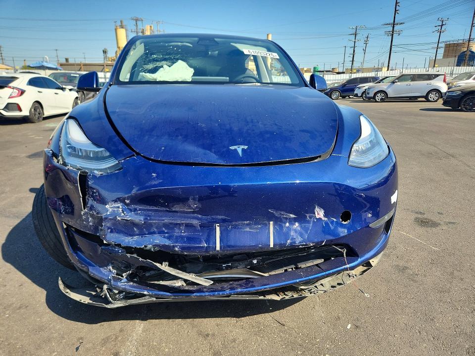 61093226 :رقم المزاد ، 7SAYGDEE1PA124414 vin ، 2023 Tesla Model Y مزاد بيع
