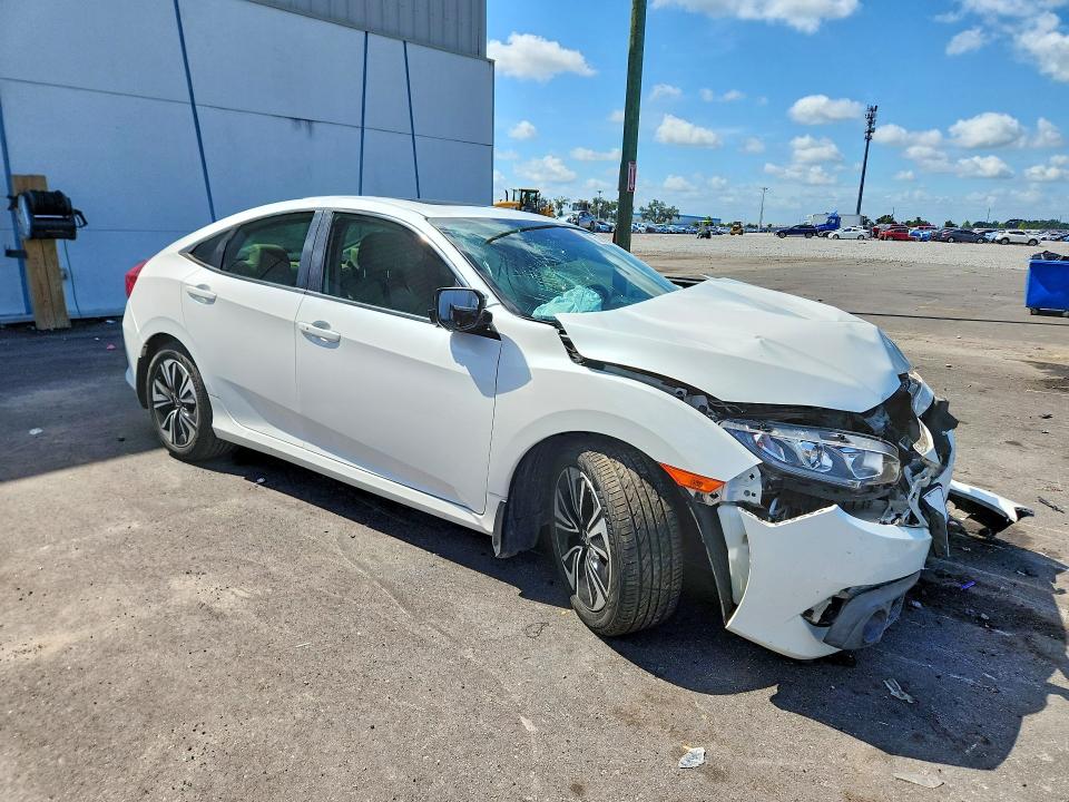 Aukcja sprzedaży 2018 Honda Civic, vin: JHMFC1F88JX013705, numer aukcji: 59857546