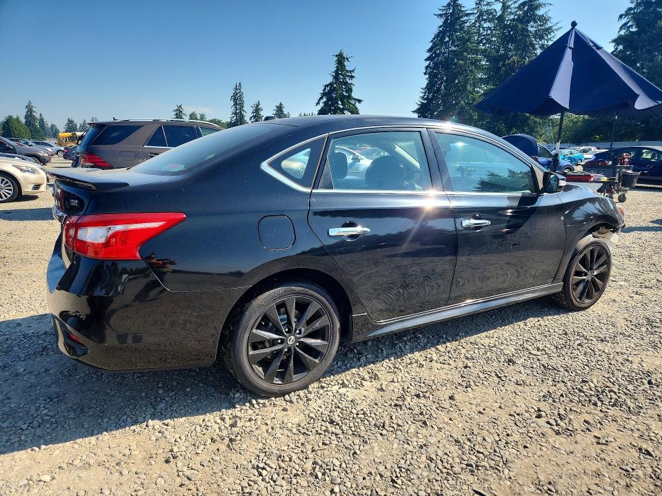 Продаж на аукціоні авто 2017 Nissan Sentra, vin: 3N1AB7AP8HY390367, номер лоту: 61882636