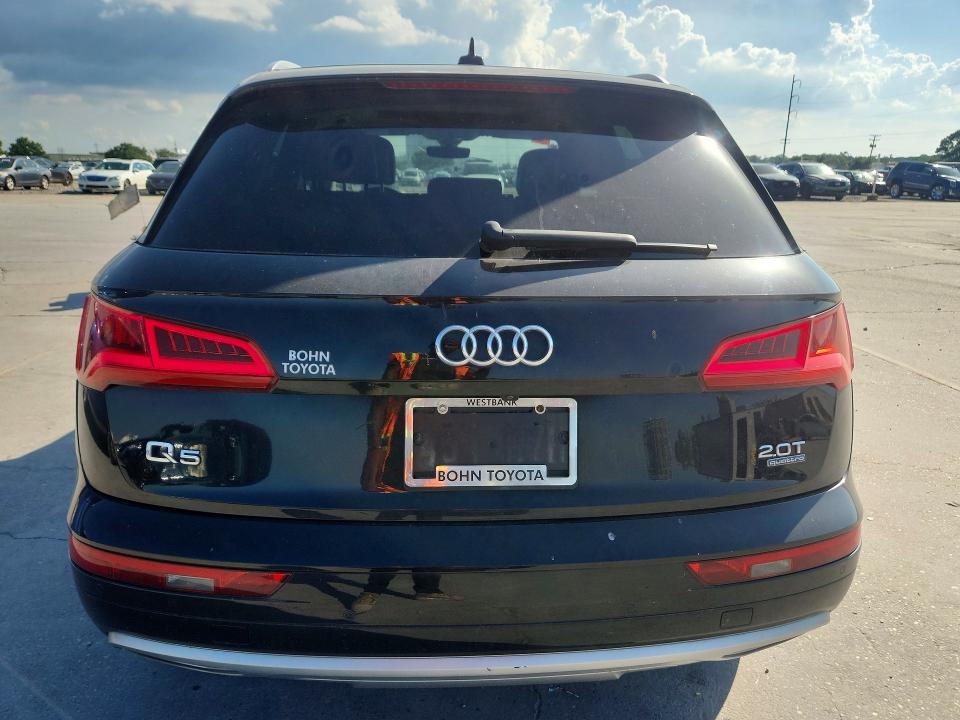 62996026 :رقم المزاد ، WA1BNAFYXJ2004537 vin ، 2018 Audi Q5 مزاد بيع