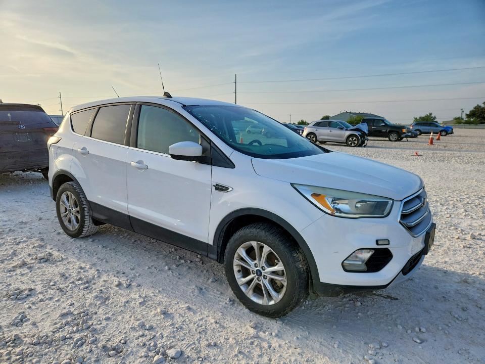 Aukcja sprzedaży 2017 Ford Escape, vin: 1FMCU9GD4HUA39530, numer aukcji: 63303276