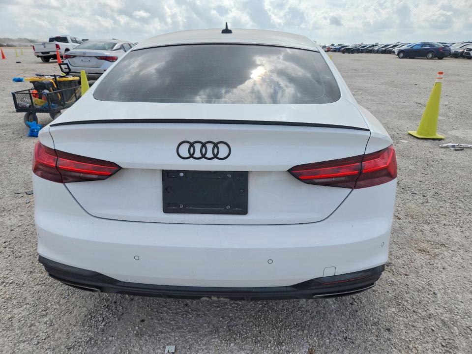 60249366 :رقم المزاد ، WAUFACF50RA039476 vin ، 2024 Audi A5 مزاد بيع