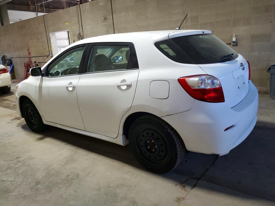 61113156 :رقم المزاد ، 2T1LE4EEXDC023338 vin ، 2013 Toyota Corolla Matrix مزاد بيع