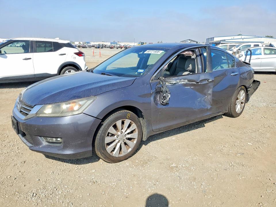 Продаж на аукціоні авто 2013 Honda Accord, vin: 1HGCR2F89DA063885, номер лоту: 60721806