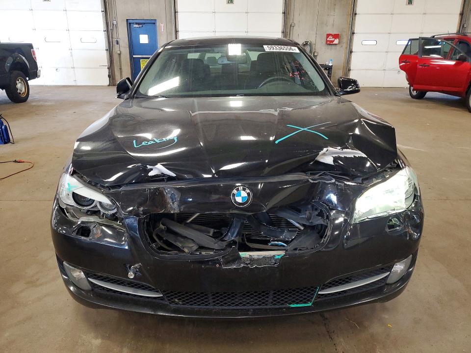 59336556 :رقم المزاد ، WBAXH5C55CDW08960 vin ، 2012 Bmw 5 Series 528i مزاد بيع