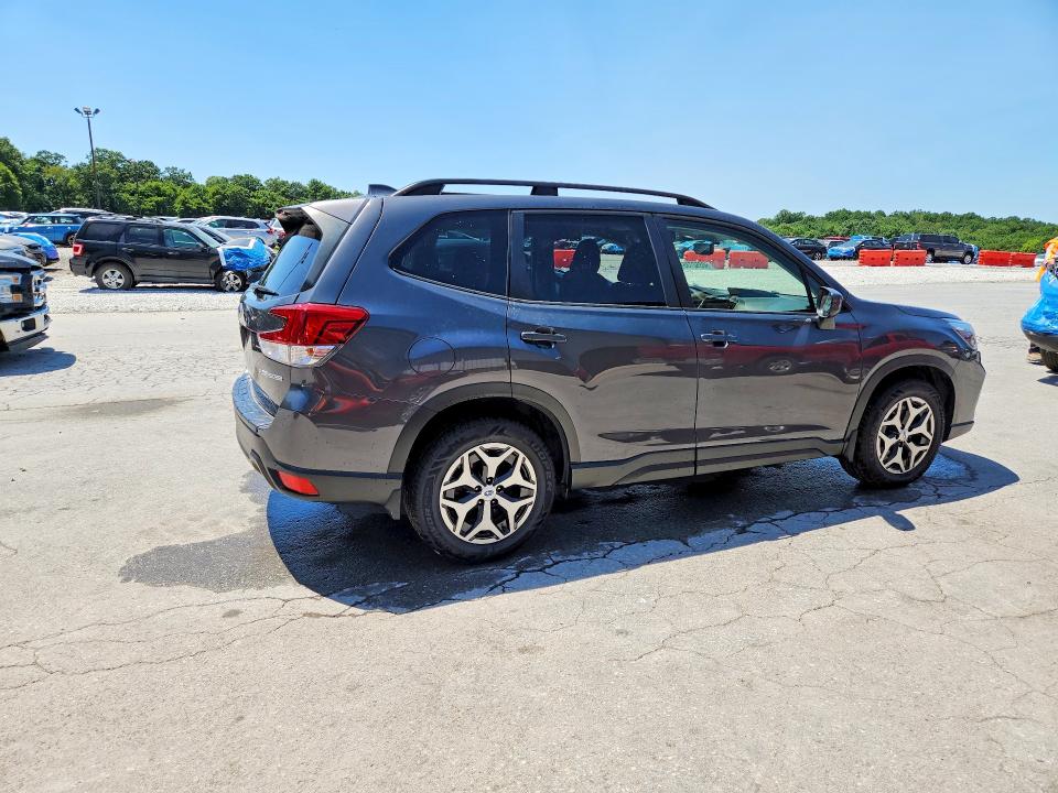 60852736 :رقم المزاد ، JF2SKAJC7LH455873 vin ، 2020 Subaru Forester مزاد بيع