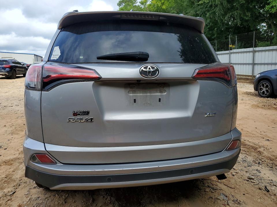 2017 Toyota Rav4 მანქანა იყიდება აუქციონზე, vin: 2T3WFREV1HW403879, აუქციონის ნომერი: 61702976