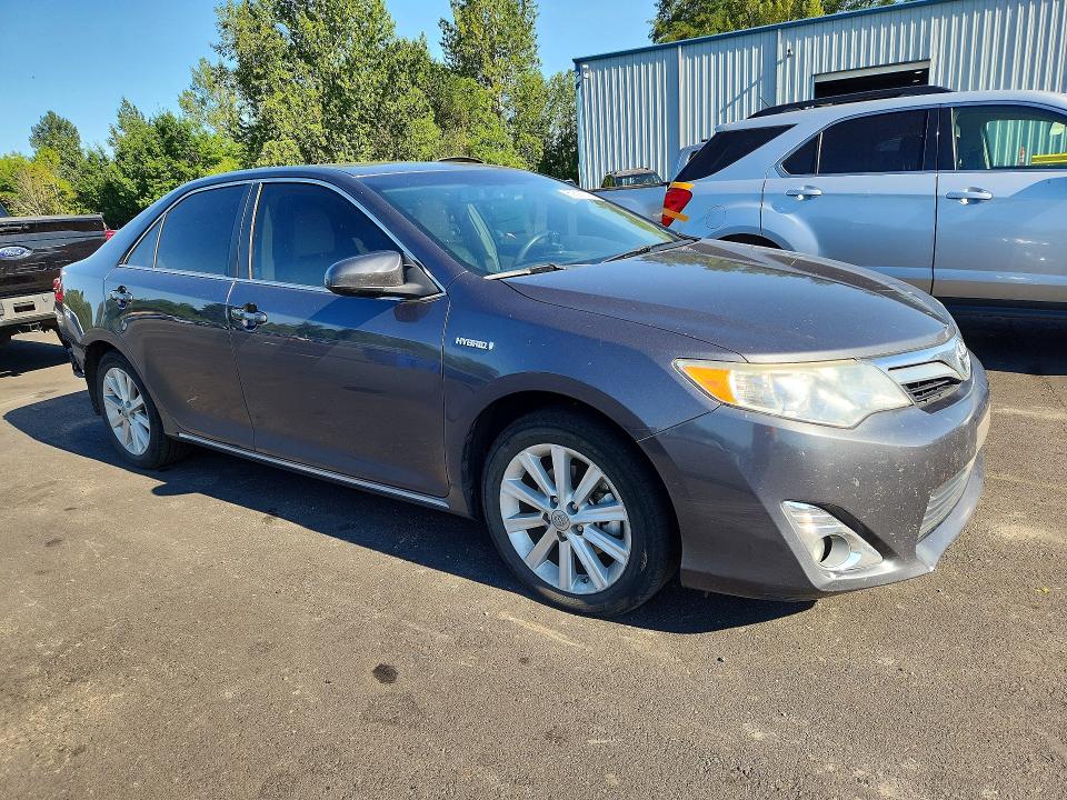 60591276 :رقم المزاد ، 4T1BD1FK7CU057669 vin ، 2012 Toyota Camry Hybrid مزاد بيع