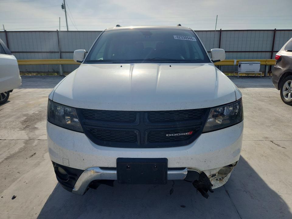 62330946 :رقم المزاد ، 3C4PDCGG6JT513457 vin ، 2018 Dodge Journey مزاد بيع