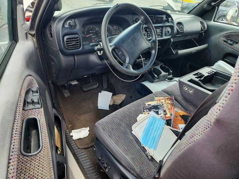 60719416 :رقم المزاد ، 1B7MC3369WJ230780 vin ، 1998 Dodge Ram 3500 مزاد بيع