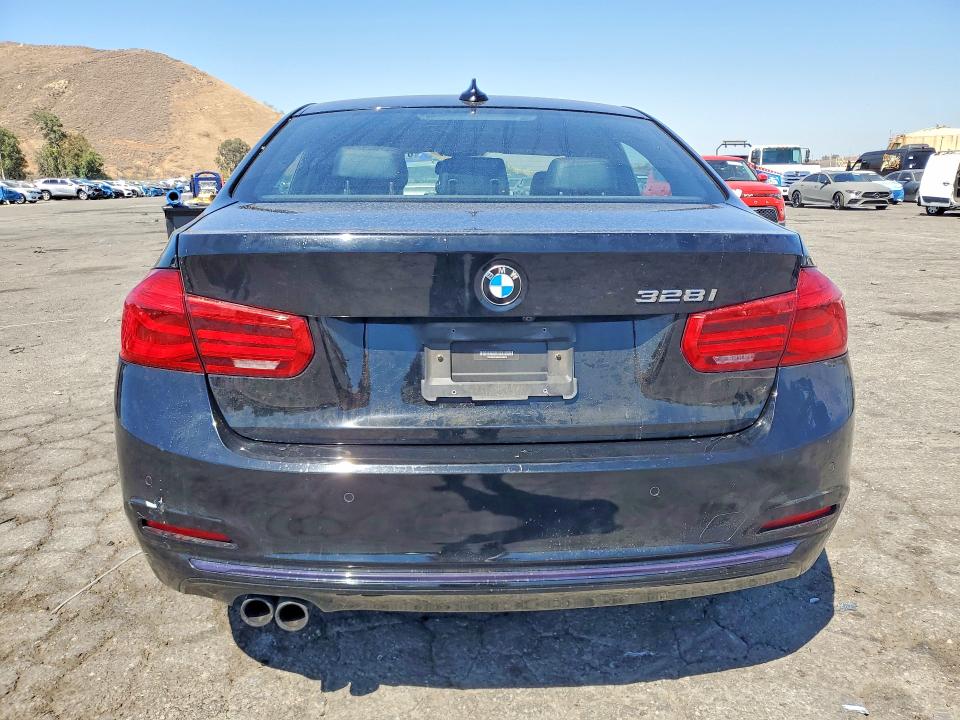 2016 Bmw 328 მანქანა იყიდება აუქციონზე, vin: WBA8E9C59GK643698, აუქციონის ნომერი: 61818926