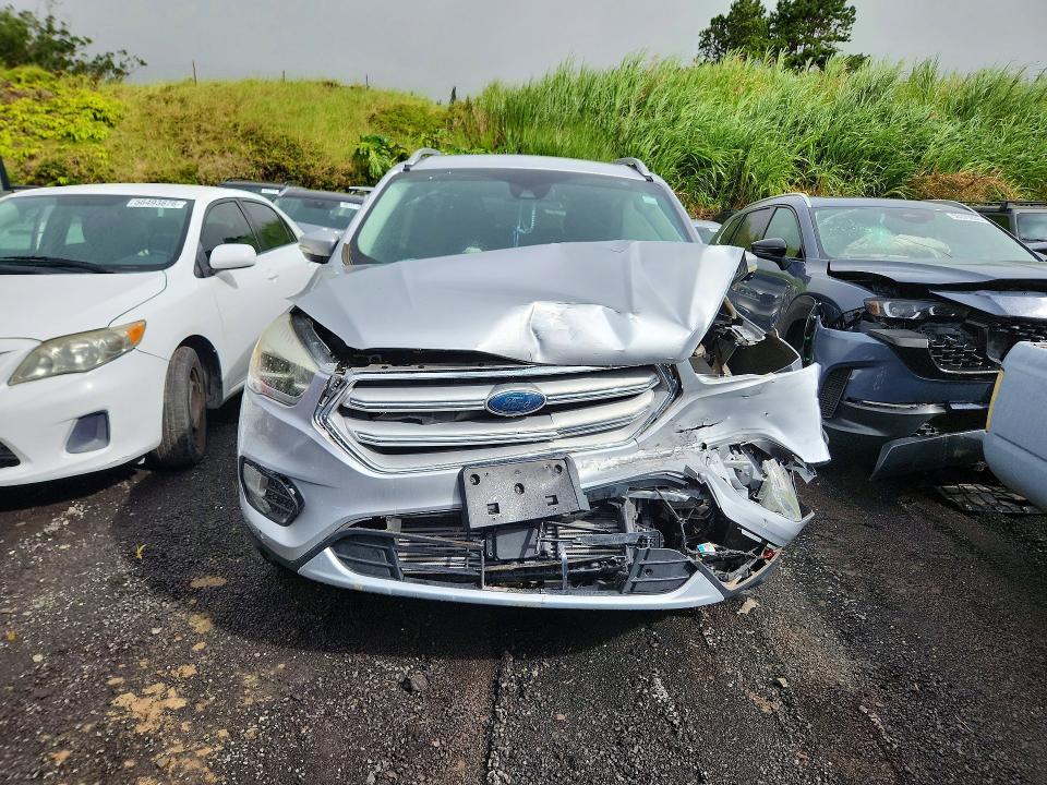 2018 Ford Escape მანქანა იყიდება აუქციონზე, vin: 1FMCU0J92JUA42707, აუქციონის ნომერი: 59723026