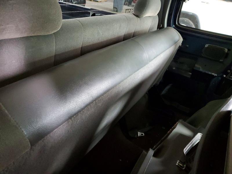 2005 Chevrolet Silverado მანქანა იყიდება აუქციონზე, vin: 2GCEK19B451312201, აუქციონის ნომერი: 61590956
