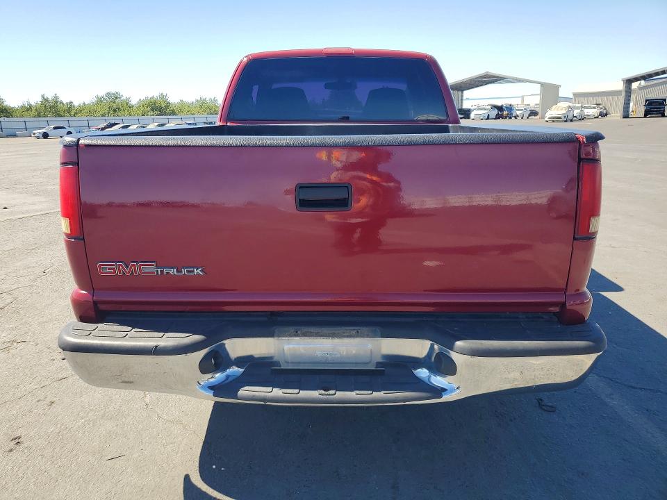 63047076 :رقم المزاد ، 1GTCS19W528219934 vin ، 2002 Gmc Sonoma مزاد بيع