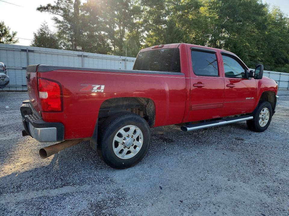 60179736 :رقم المزاد ، 1GC4K1E81DF138097 vin ، 2013 Chevrolet Silverado مزاد بيع