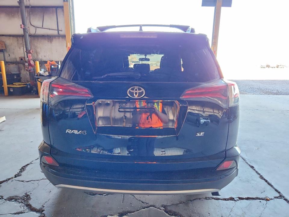 2016 Toyota Rav4 მანქანა იყიდება აუქციონზე, vin: 2T3NFREV0GW304075, აუქციონის ნომერი: 62534556