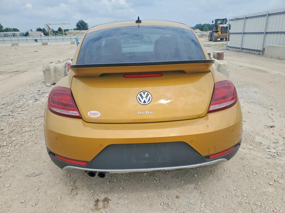2017 Volkswagen Beetle მანქანა იყიდება აუქციონზე, vin: 3VWS17AT1HM615816, აუქციონის ნომერი: 63027646