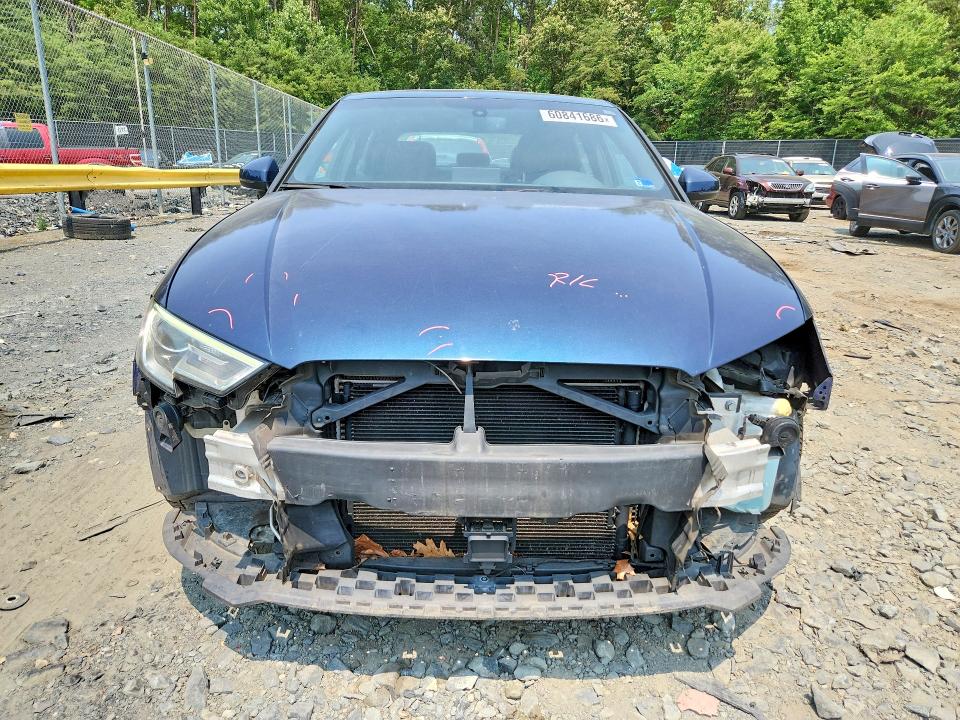 Продажа на аукционе авто 2017 Audi A3, vin: WAUGUGFFXH1040841, номер лота: 60841686