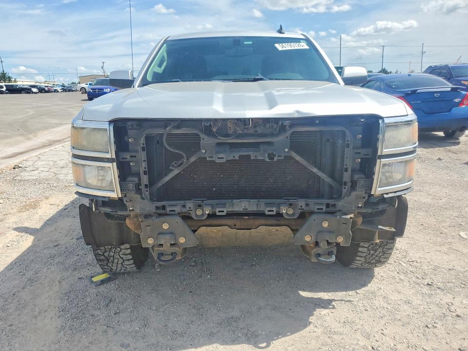 2015 Chevrolet Silverado მანქანა იყიდება აუქციონზე, vin: 3GCUKREC8FG281018, აუქციონის ნომერი: 56195126